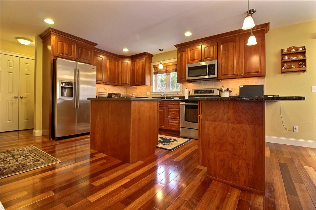 10 Crestview Drive, Unit 5 Westerly, RI 02891 - Photo 10 of 28