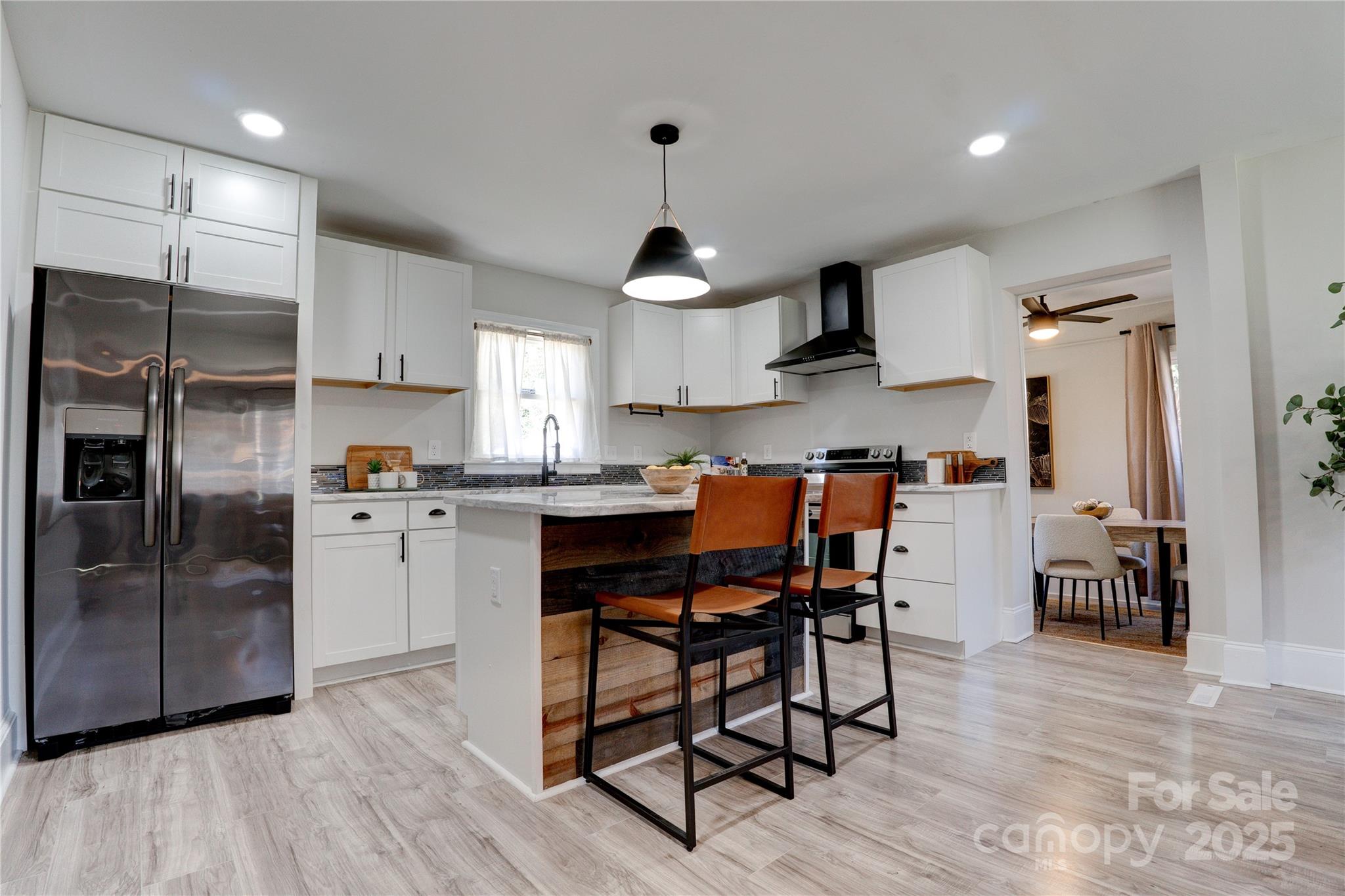 2624 Ashley Road Charlotte, NC 28208 - Photo 5 of 21 Gallery Image 5