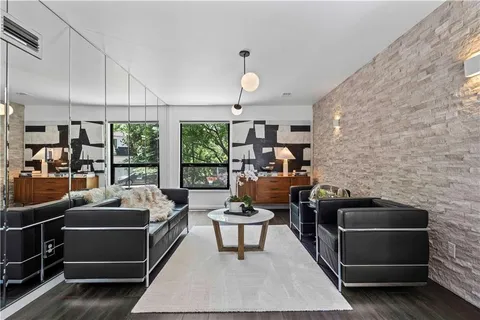 $975,000 | 20413 Crickett Lane, Lenexa, KS 66220