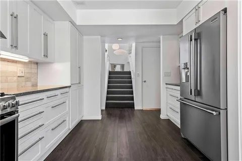 $975,000 | 20413 Crickett Lane, Lenexa, KS 66220