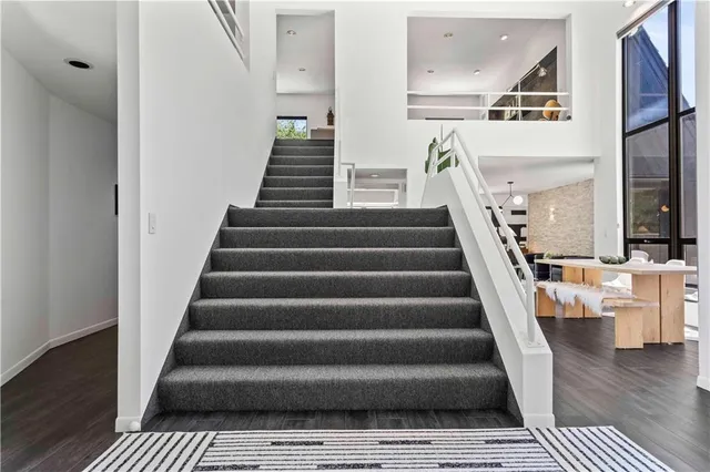 $975,000 | 20413 Crickett Lane, Lenexa, KS 66220