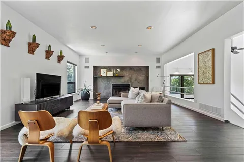 $975,000 | 20413 Crickett Lane, Lenexa, KS 66220