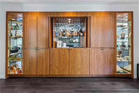 $975,000 | 20413 Crickett Lane, Lenexa, KS 66220