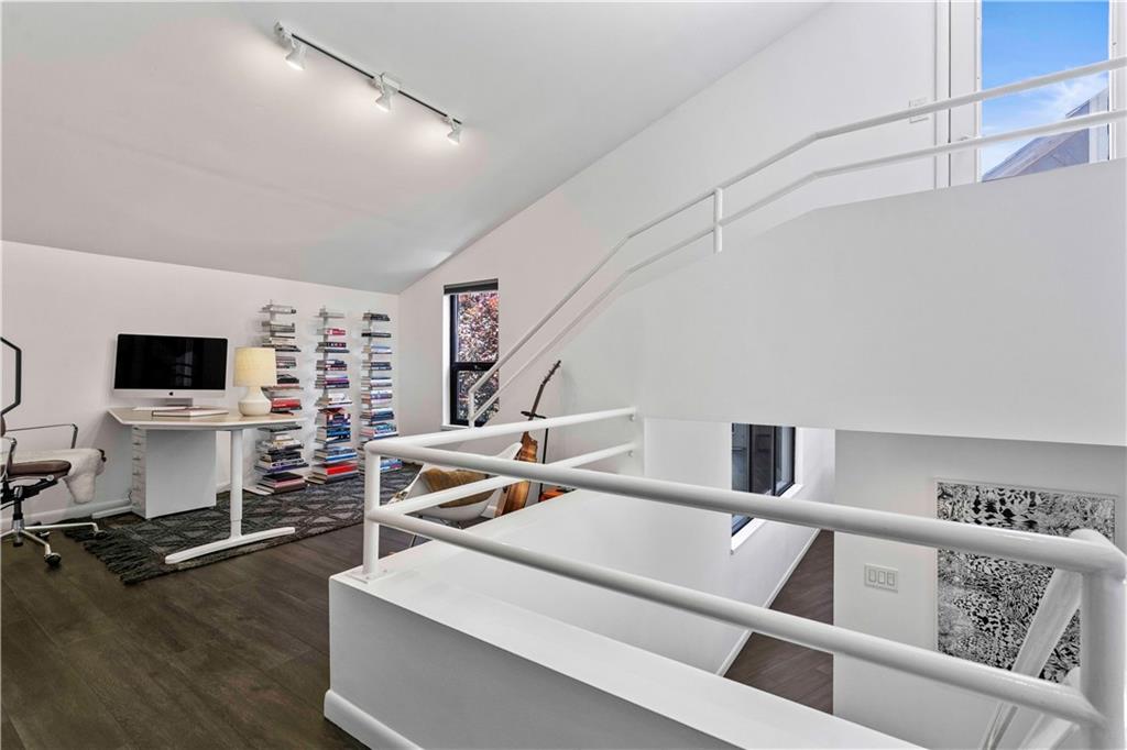 20413 Crickett Lane Lenexa, KS 66220 - Photo 35 of 64