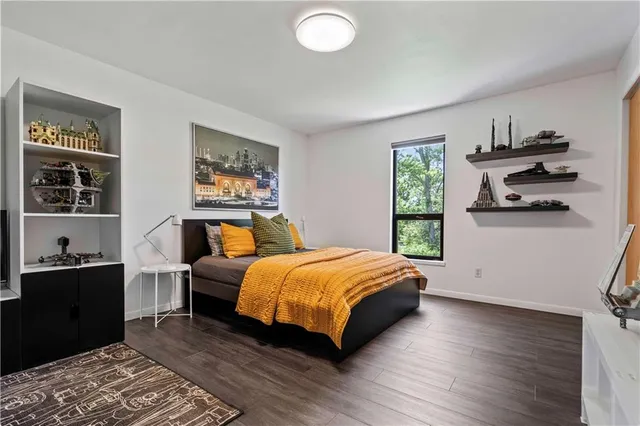 $975,000 | 20413 Crickett Lane, Lenexa, KS 66220