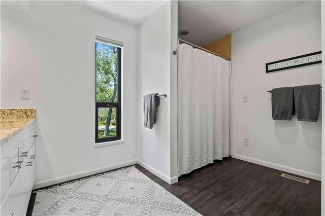 $975,000 | 20413 Crickett Lane, Lenexa, KS 66220