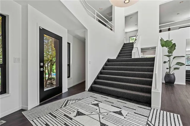 $975,000 | 20413 Crickett Lane, Lenexa, KS 66220