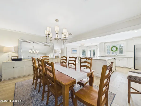 $595,000 | 106 Redwing Circle, Lafayette, LA 70503