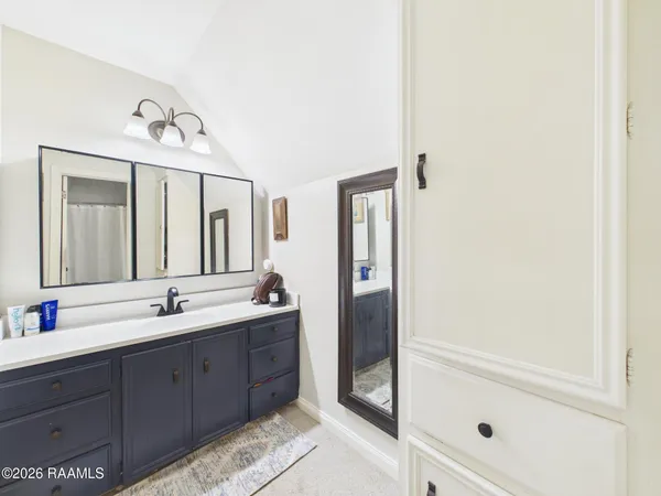 $595,000 | 106 Redwing Circle, Lafayette, LA 70503