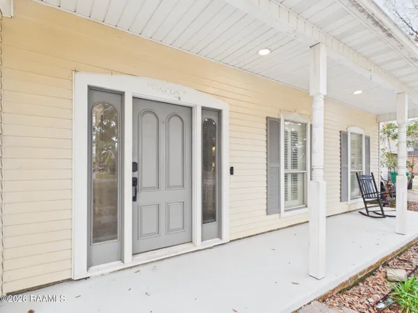 $595,000 | 106 Redwing Circle, Lafayette, LA 70503
