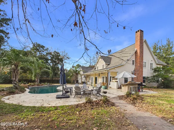 $595,000 | 106 Redwing Circle, Lafayette, LA 70503