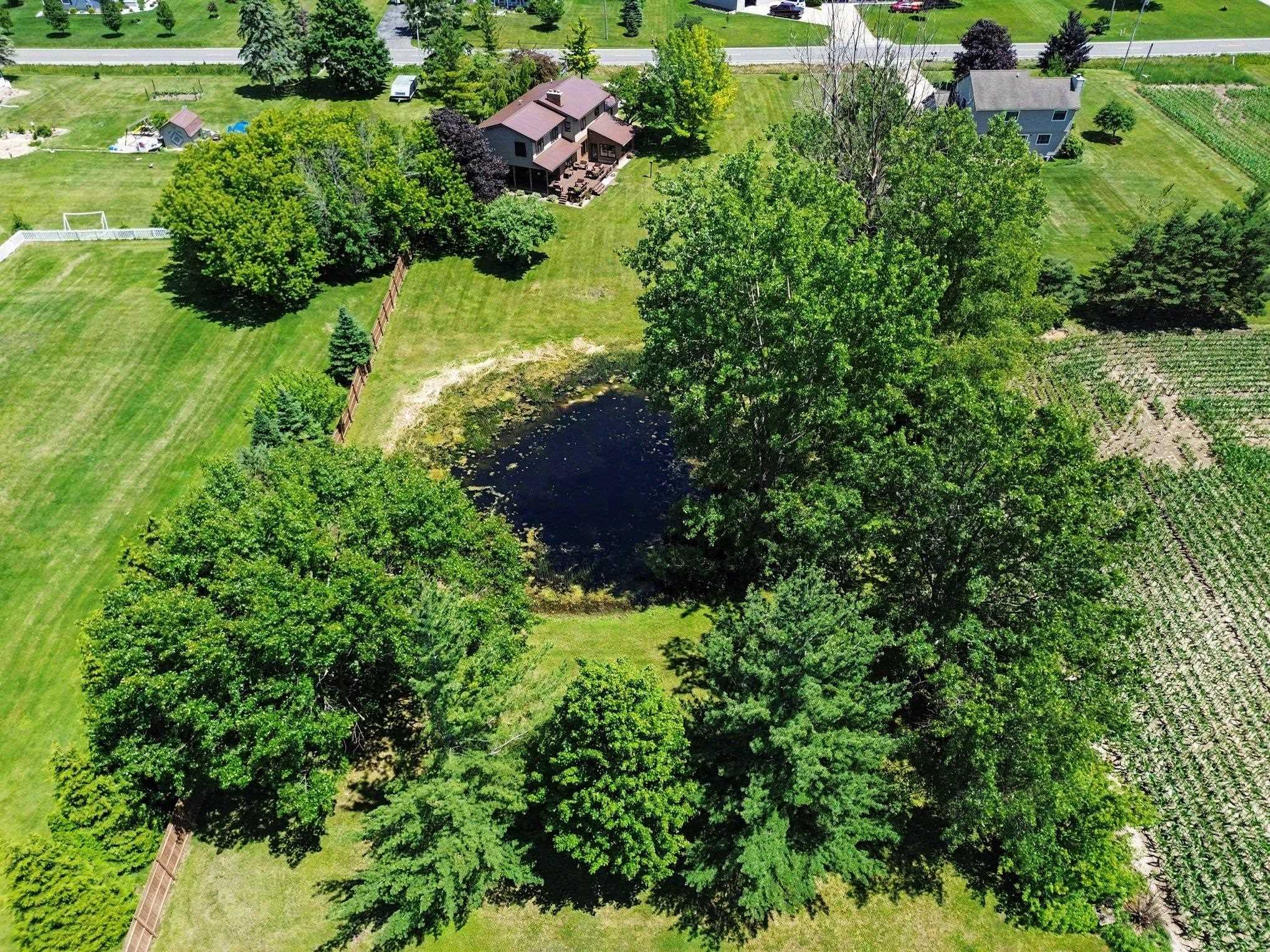 4038 11 Mile Road Auburn, MI 48611 - Photo 3 of 37