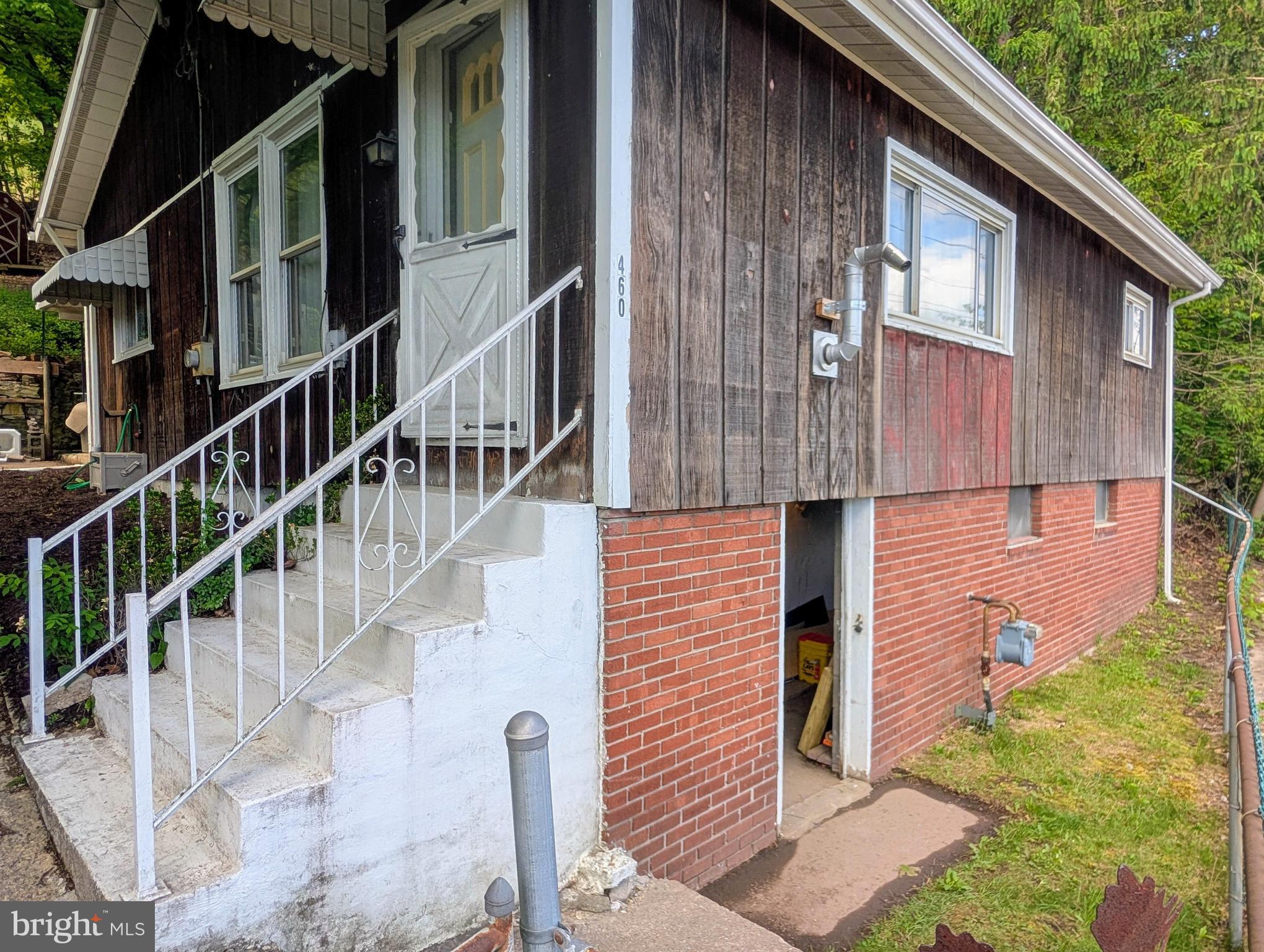 460 Armstrong Street Keyser, WV 26726 - Photo 2 of 51