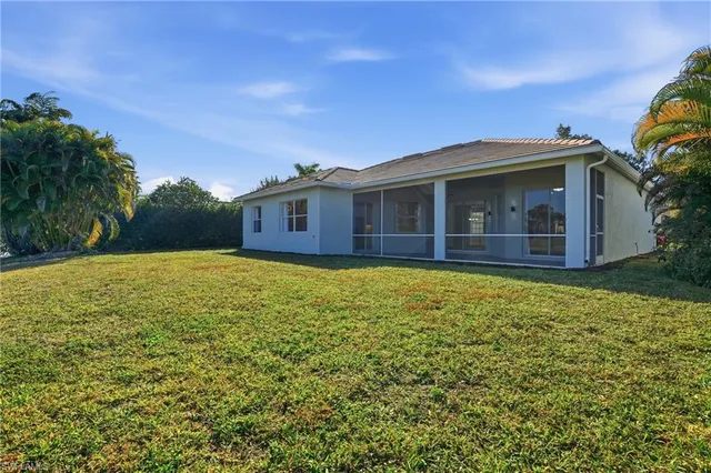 $585,000 | 3479 Ocean Bluff Court, Naples, FL 34120