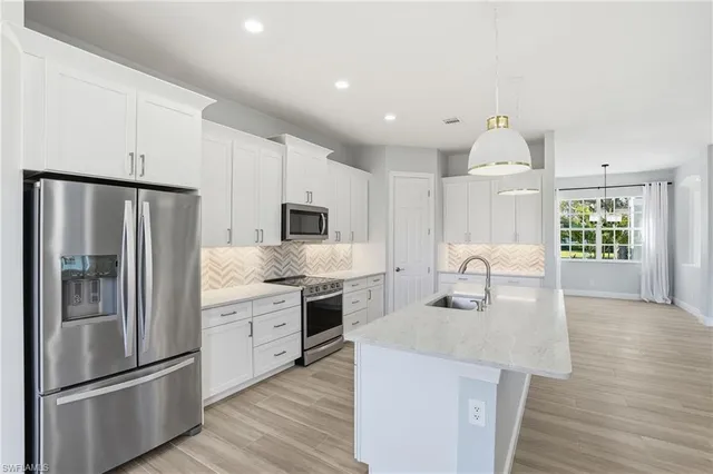 $585,000 | 3479 Ocean Bluff Court, Naples, FL 34120