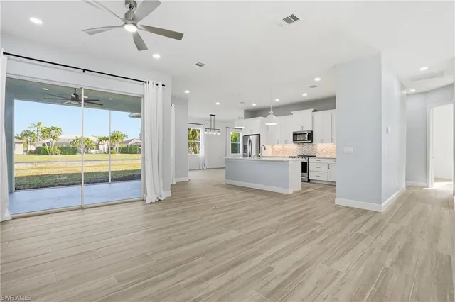$585,000 | 3479 Ocean Bluff Court, Naples, FL 34120