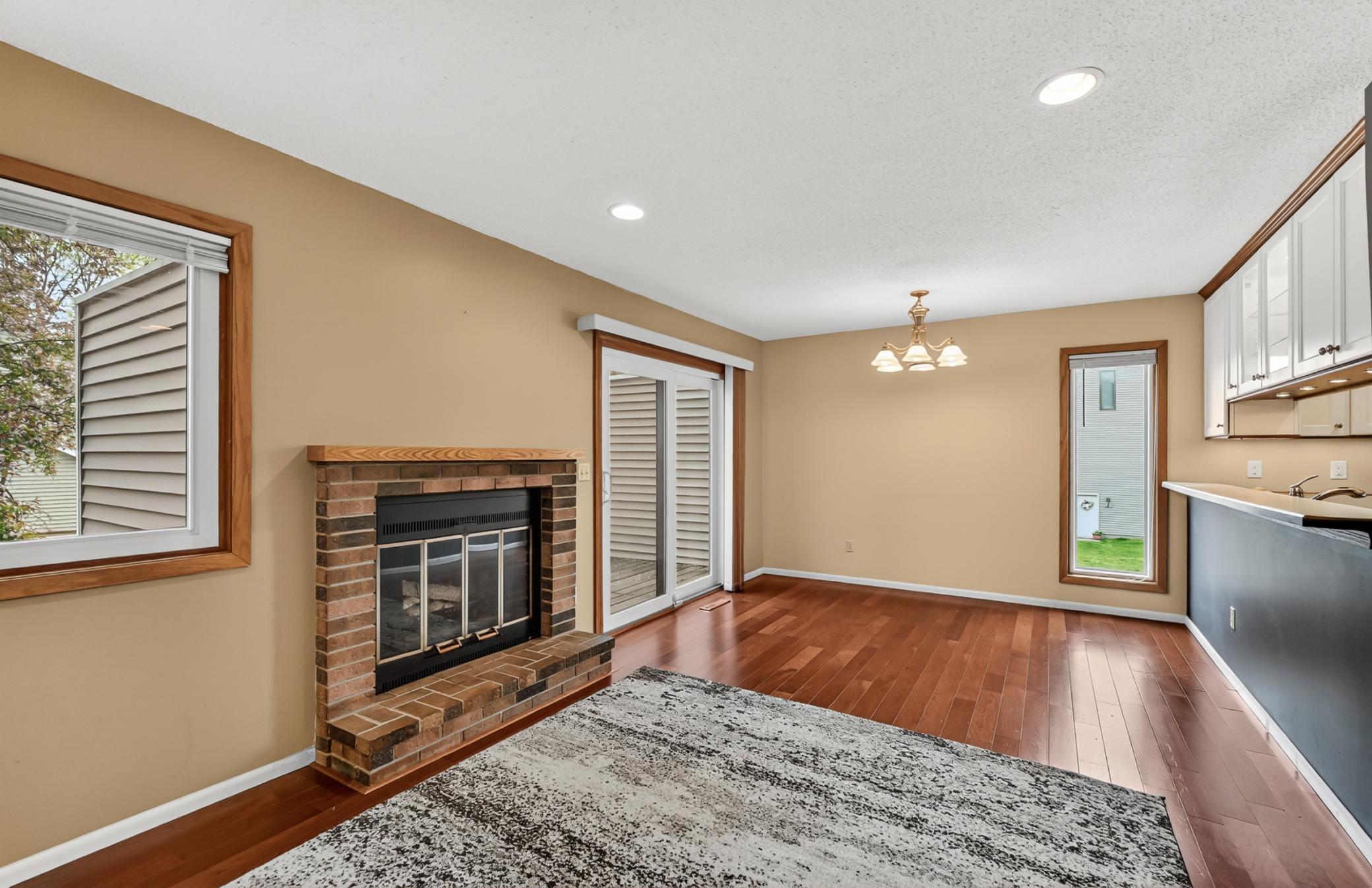 40 Elton Ridge Court Northwest Rochester, MN 55901 - Photo 3 of 27