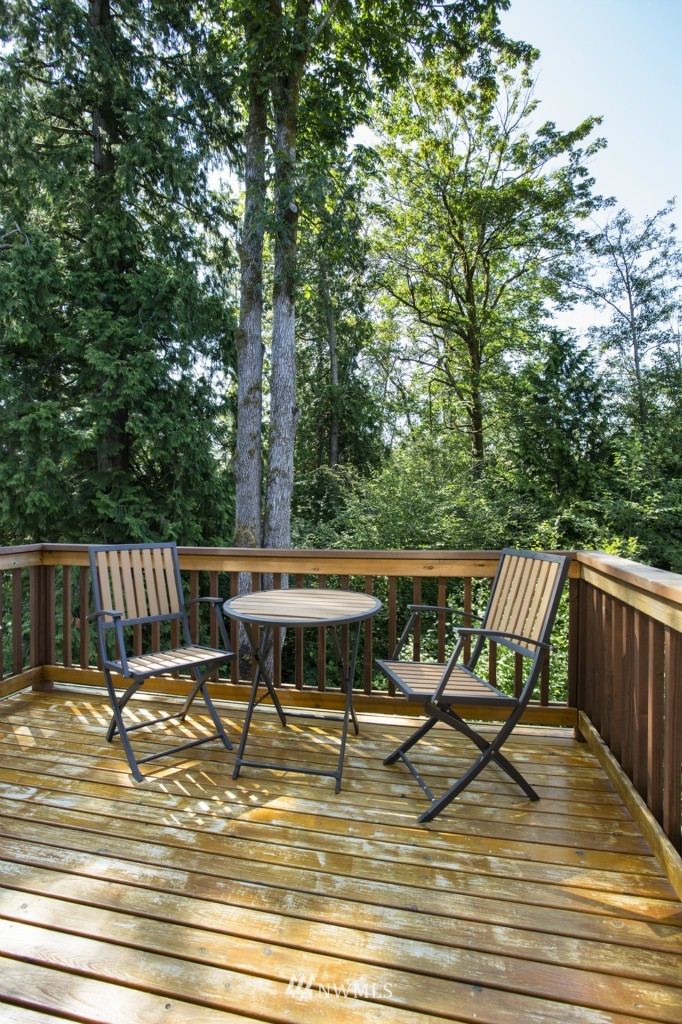 267 Graham Avenue Northeast Renton, WA 98059 - Photo 10 of 11 Gallery Image 10
