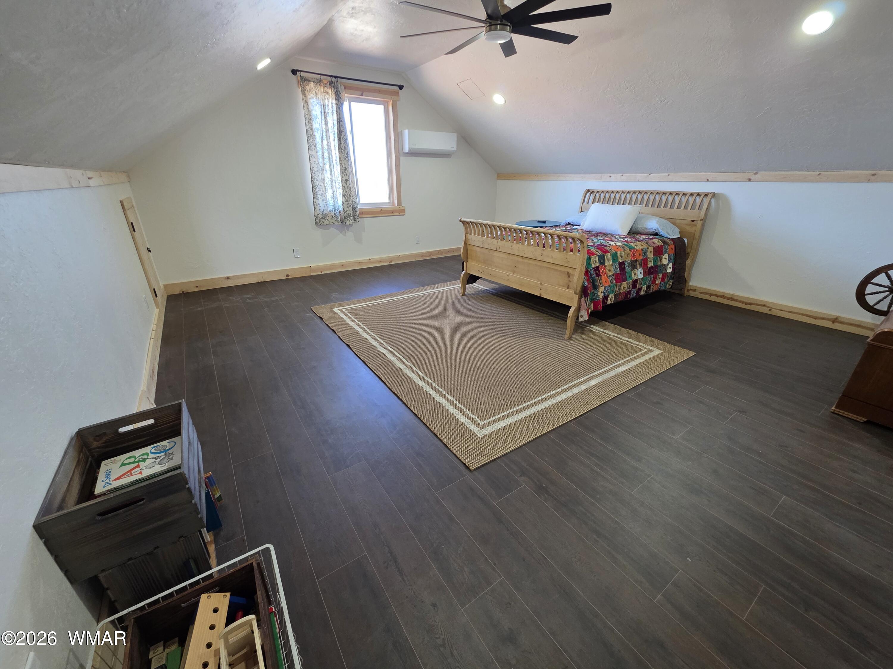 5057 Churchill Road Snowflake, AZ 85937 - Photo 58 of 115 a living room with furniture