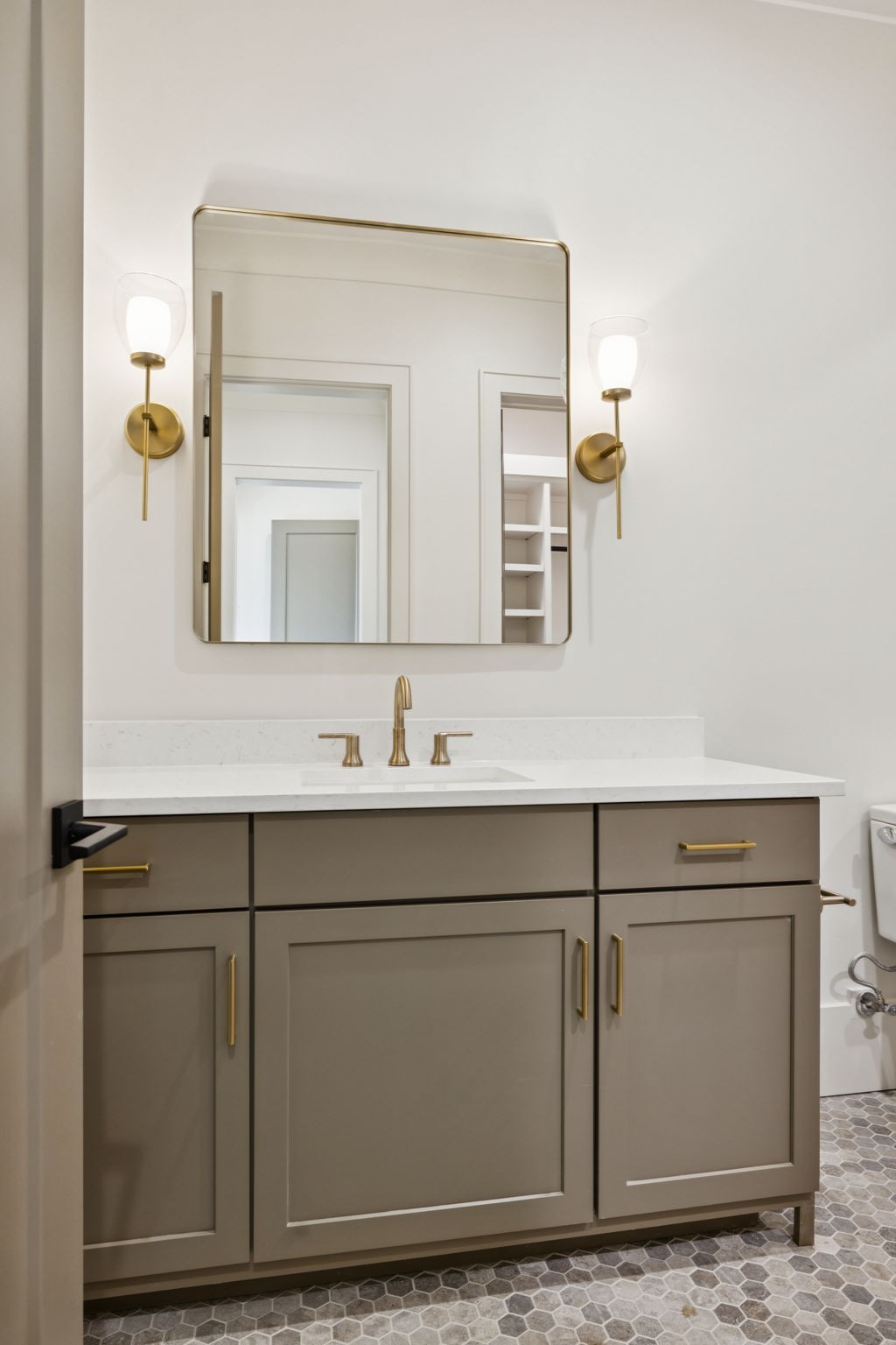 8101 Heirloom Boulevard College Grove, TN 37046 - Photo 60 of 81 a bathroom with a sink and a mirror