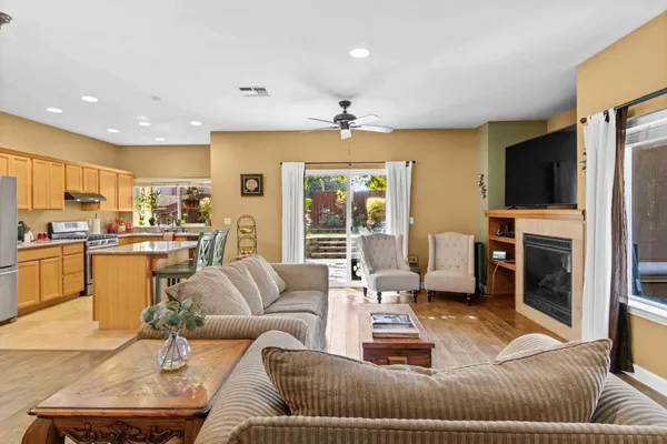 $405,000 | 3054 Courtside Drive, Diamond Springs, CA 95619