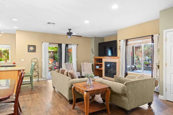 $405,000 | 3054 Courtside Drive, Diamond Springs, CA 95619