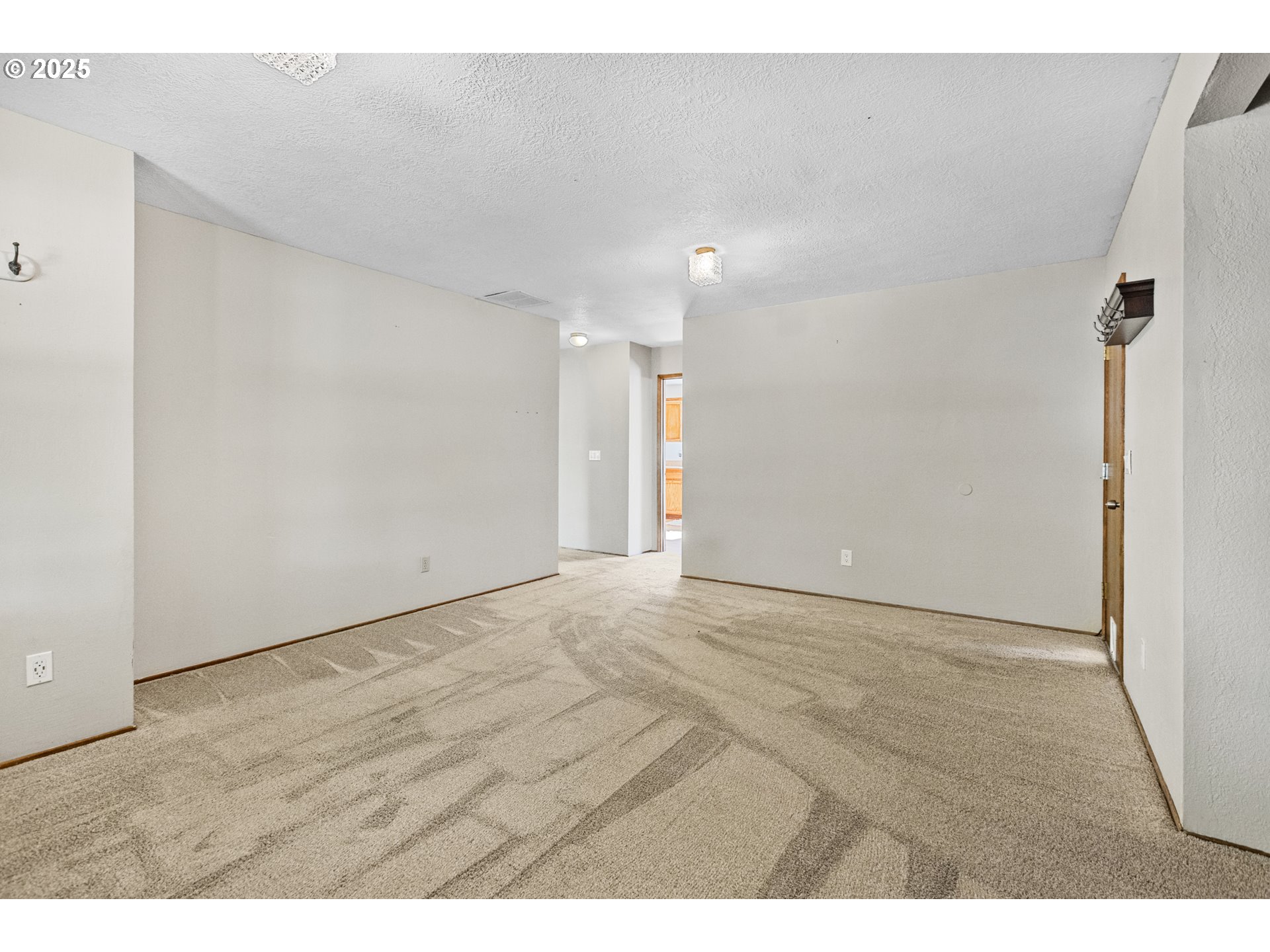 2641 Northwest Crocker Lane Albany, OR 97321 - Photo 24 of 47 a view of an empty room