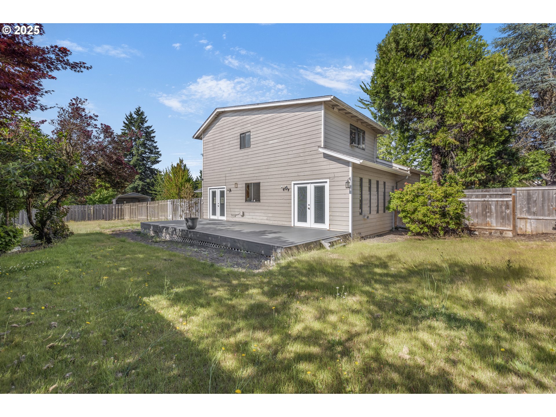 2641 Northwest Crocker Lane Albany, OR 97321 - Photo 42 of 47 a house view with swimming pool