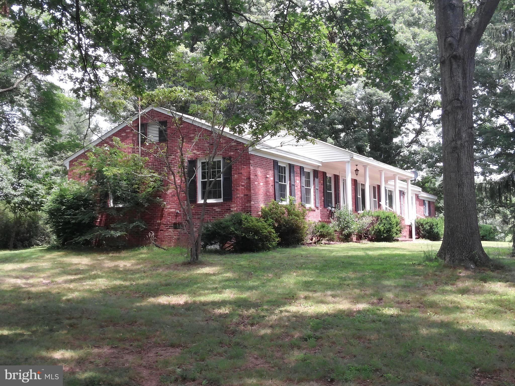 13070 Marsh Road Bealeton, VA 22712 - Photo 1 of 20 Exterior (Front)