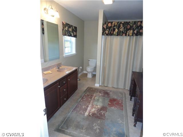 2455 Brauer Road Powhatan, VA 23139 - Photo 8 of 16 Master Bath - Large Master Bath with Double Vanity