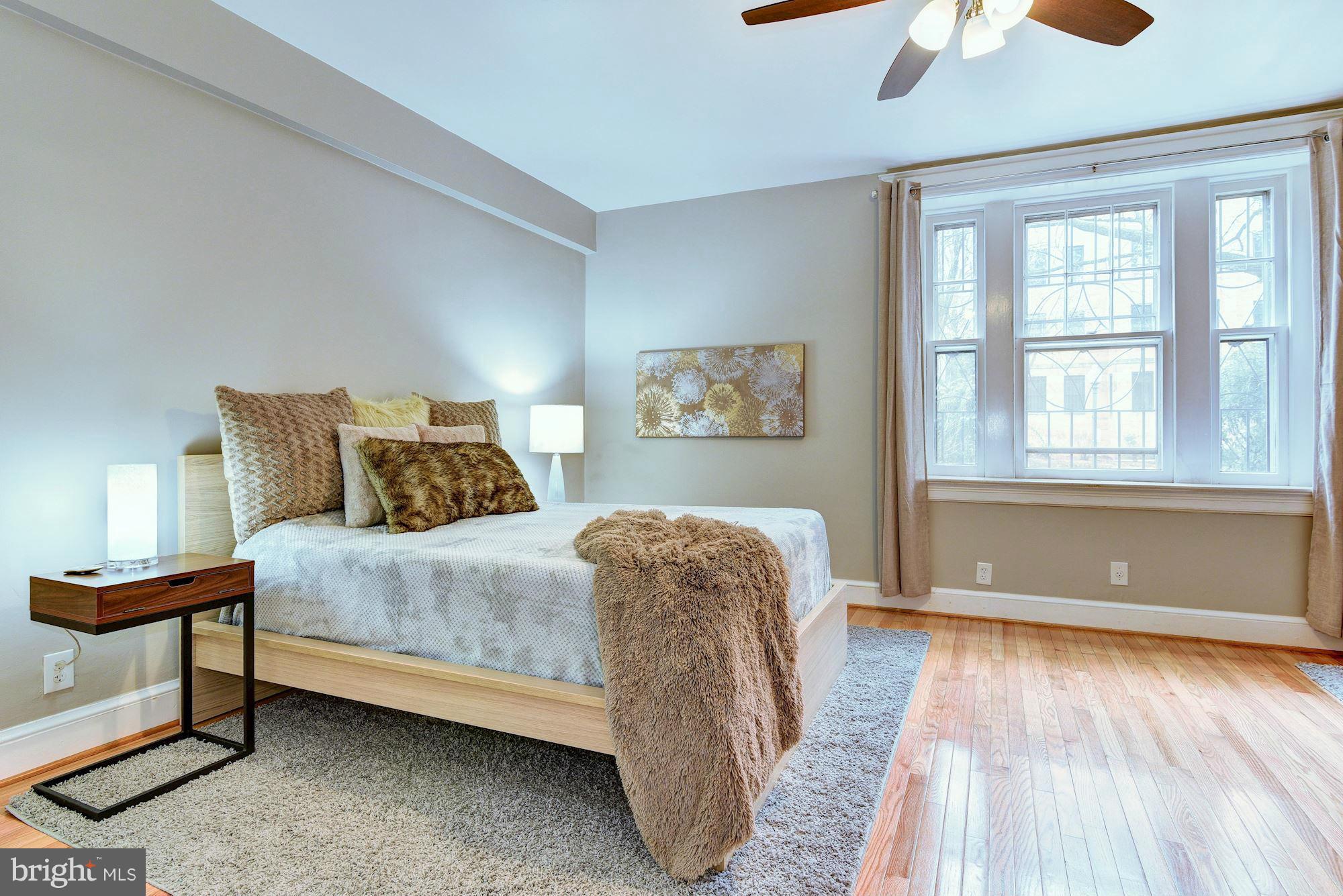 2009 Belmont Road Northwest, Unit 102 Washington, DC 20009 - Photo 14 of 30 Bedroom (Master)