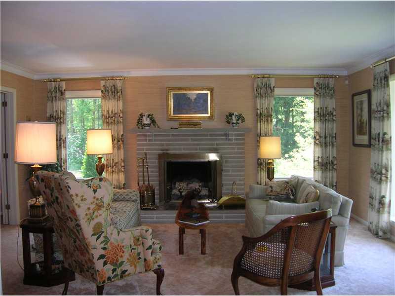 438 Weaver Mill Road Rector, PA 15677 - Photo 3 of 18 Living Room.