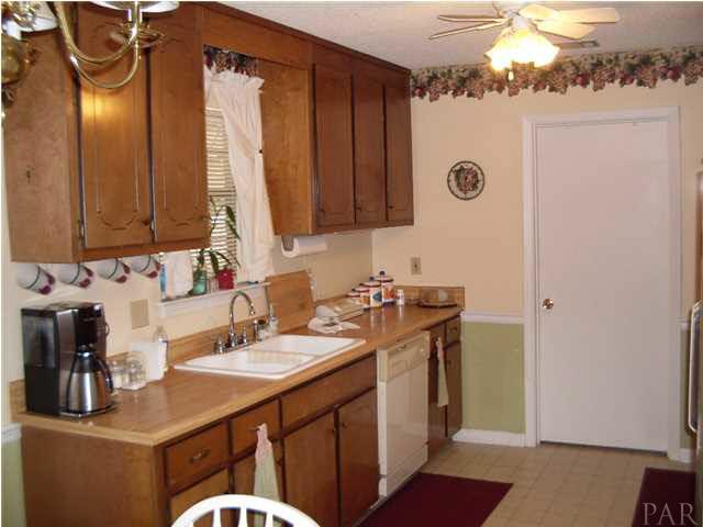4375 Reinsma Road Milton, FL 32583 - Photo 8 of 22 Gallery Image 8