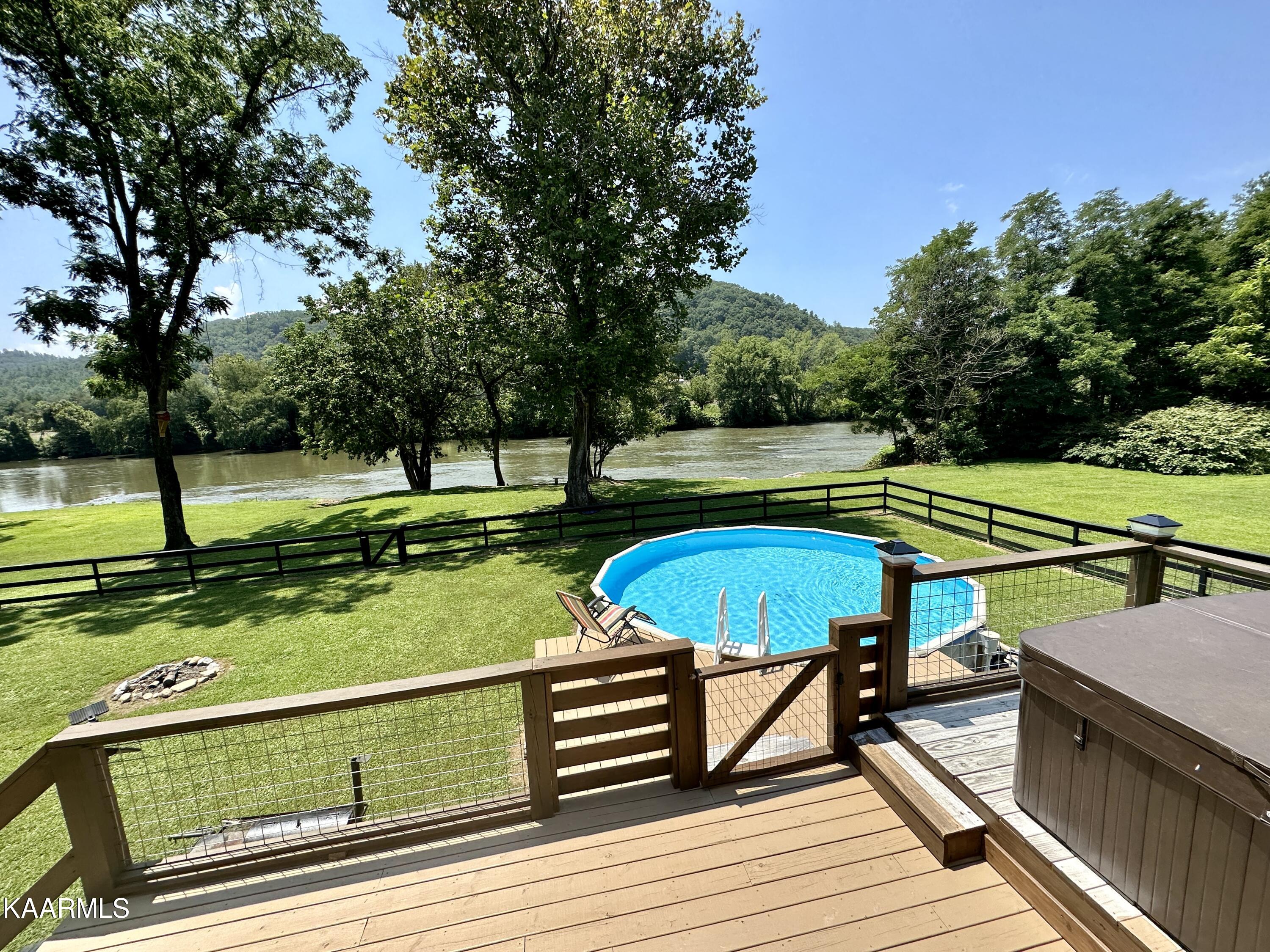 3543 River Rapids Way Del Rio, TN 37727 - Photo 40 of 60 G8