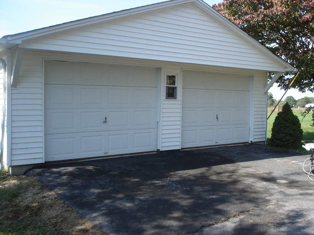 9 Cemetery Road Scottsville, KY 42164 - Photo 18 of 29 Gallery Image 18