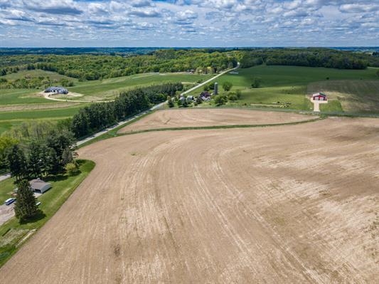 11 Section 11 Road La Valle, WI 53941 - Photo 13 of 14