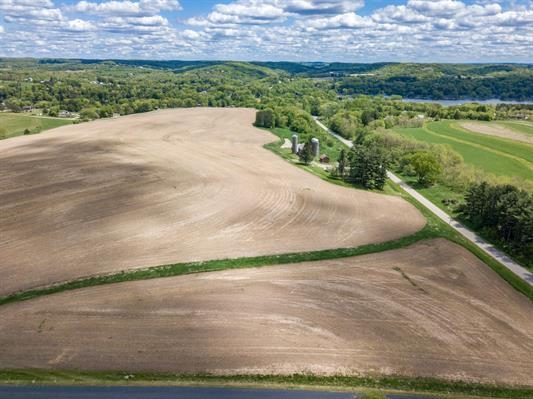 11 Section 11 Road La Valle, WI 53941 - Photo 5 of 14