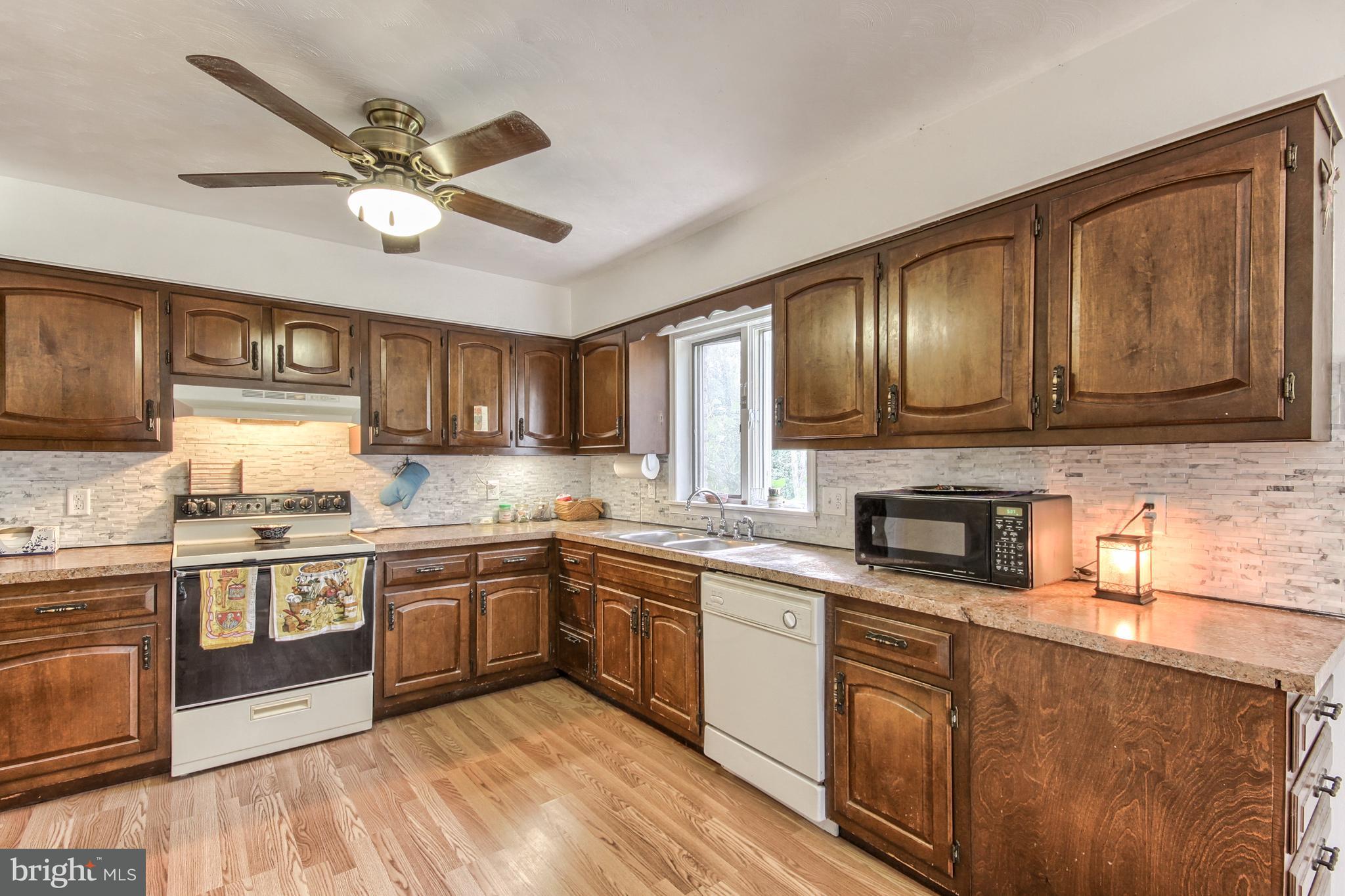7372 Spring Road New Bloomfield, PA 17068 - Photo 21 of 40 Gallery Image 21