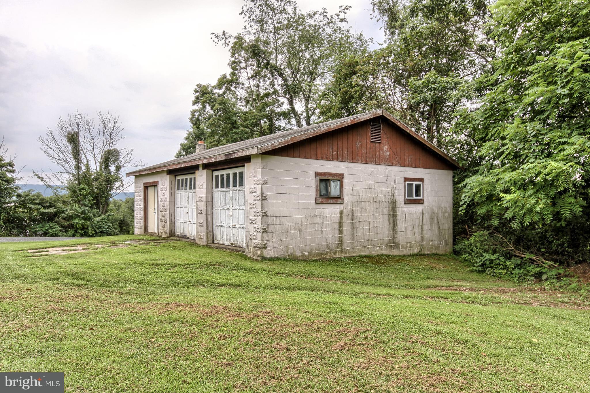 7372 Spring Road New Bloomfield, PA 17068 - Photo 8 of 40 Gallery Image 8