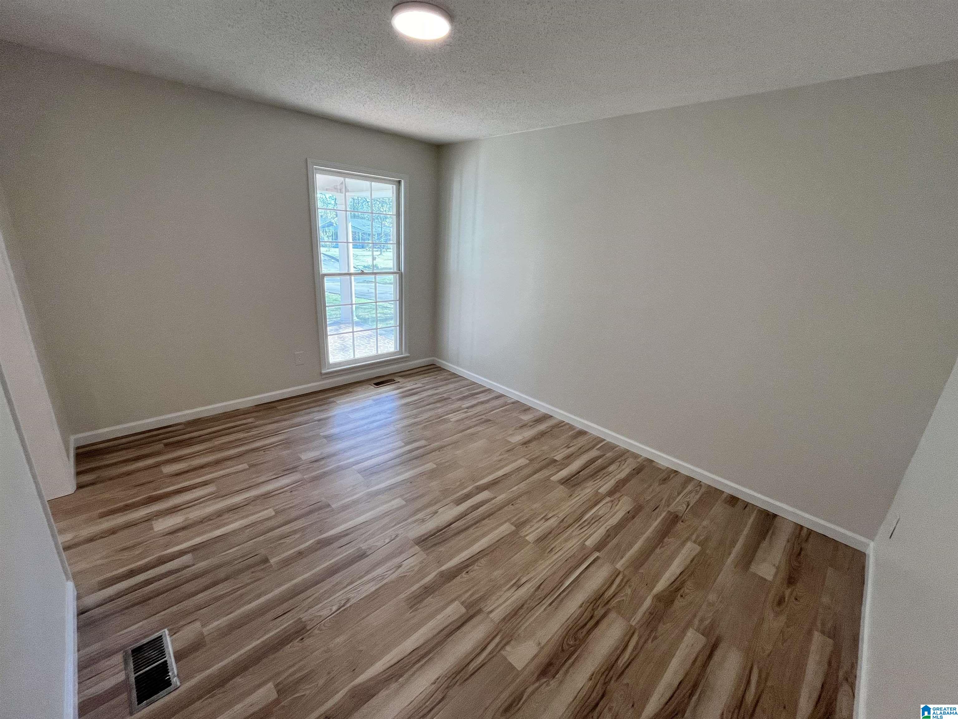 1247 Sangster Road Gadsden, AL 35901 - Photo 15 of 34