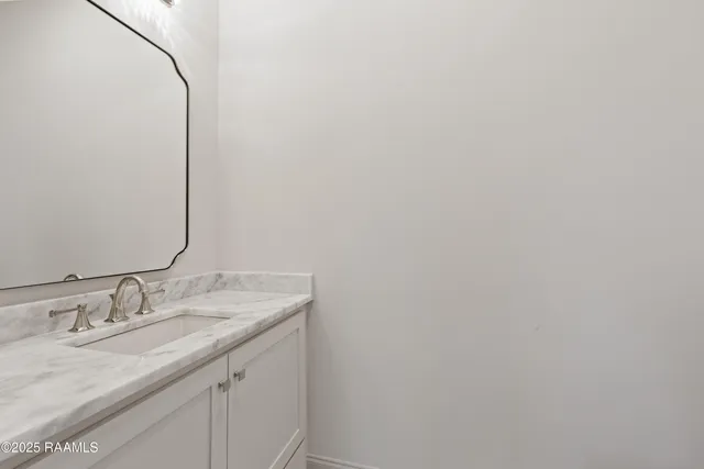 $518,540 | 104 Cypress Lk Drive, Youngsville, LA 70592