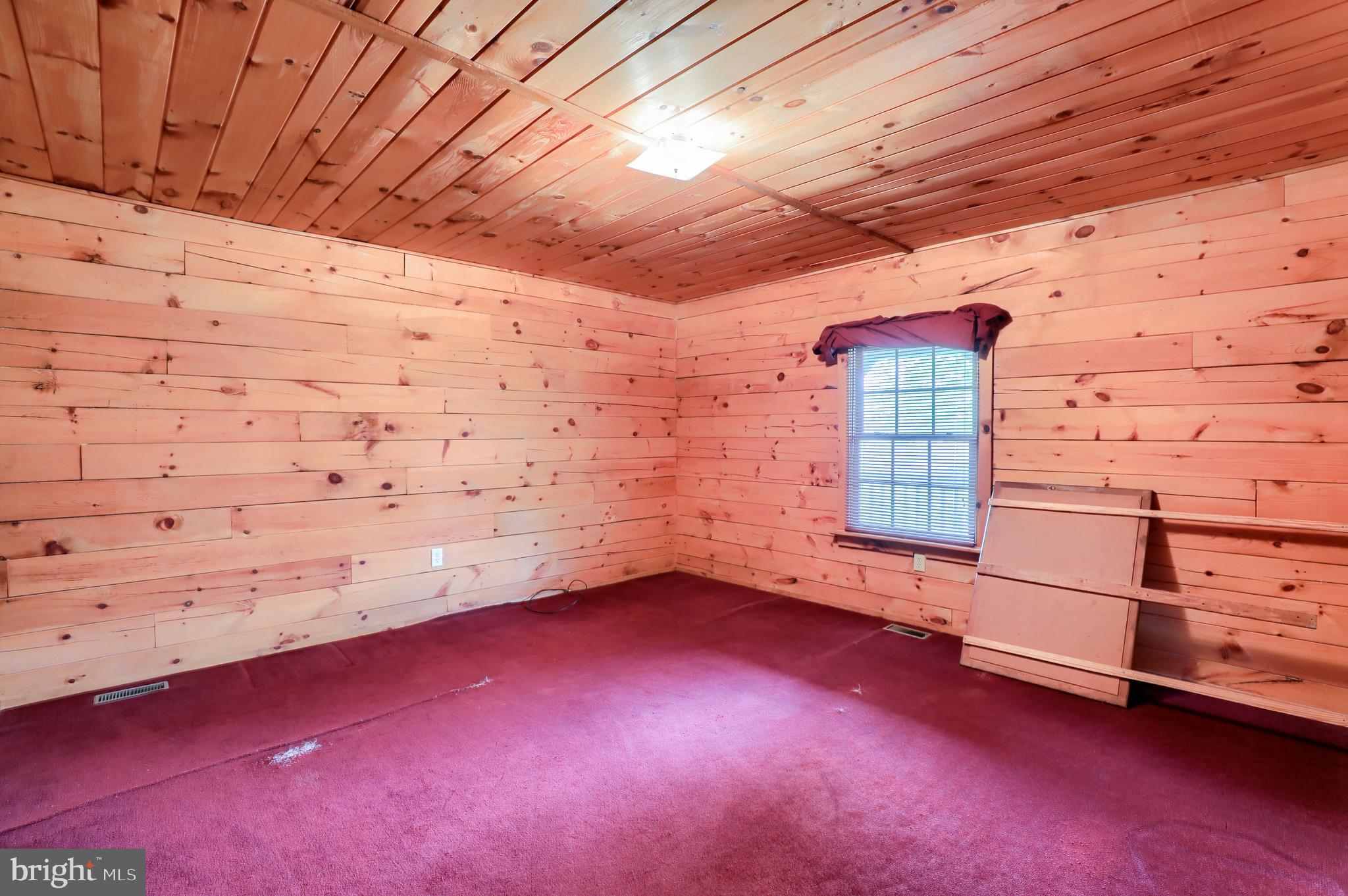 1139 East Meadow Road Manheim, PA 17545 - Photo 17 of 35 Gallery Image 17