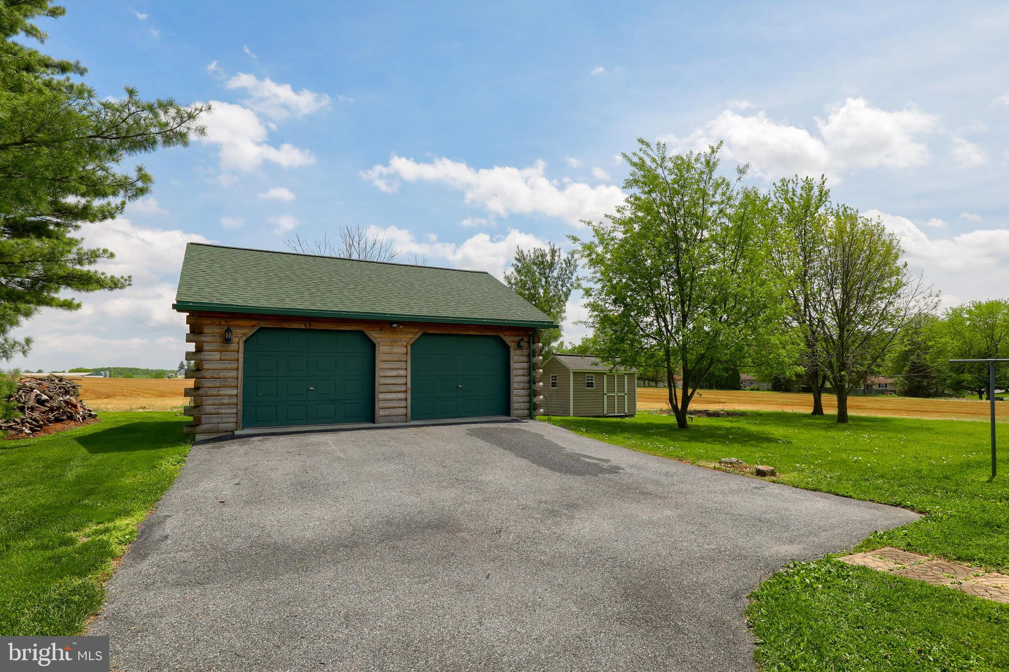 1139 East Meadow Road Manheim, PA 17545 - Photo 29 of 35 Gallery Image 29