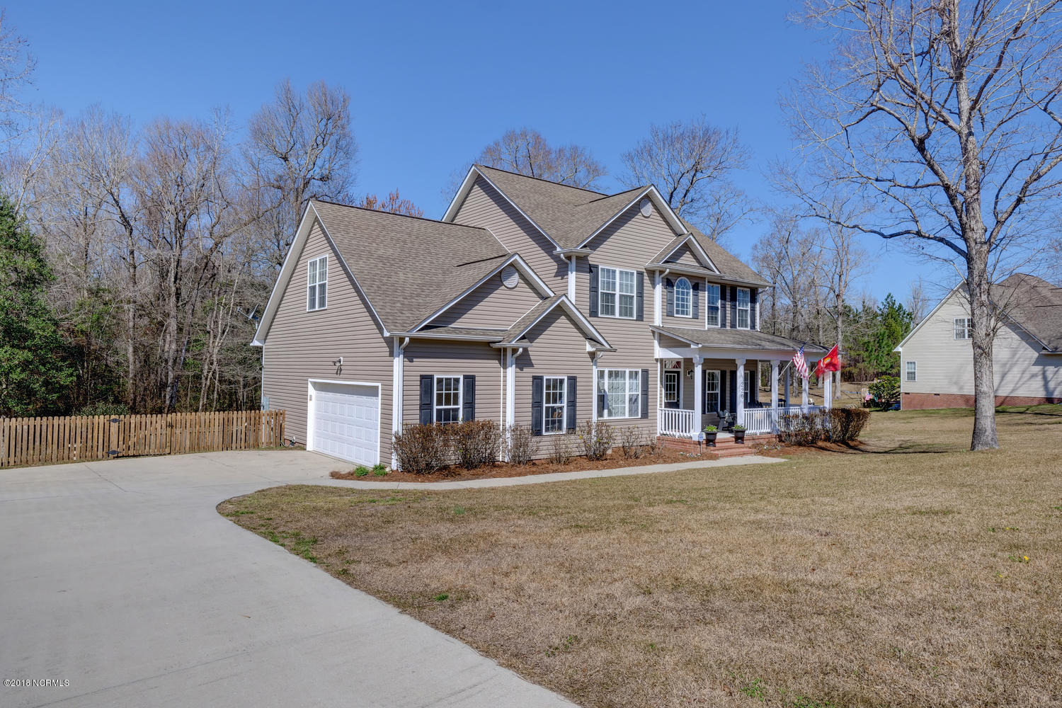 220 Middle Ridge Drive Hubert, NC 28539 - Photo 1 of 30 220 Middle Ridge Dr Hubert NC-large-001-