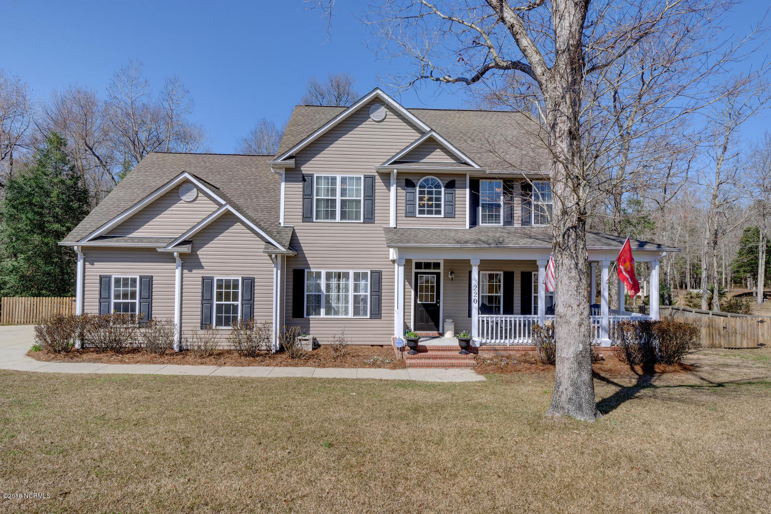 220 Middle Ridge Drive Hubert, NC 28539 - Photo 2 of 30 220 Middle Ridge Dr Hubert NC-large-002-