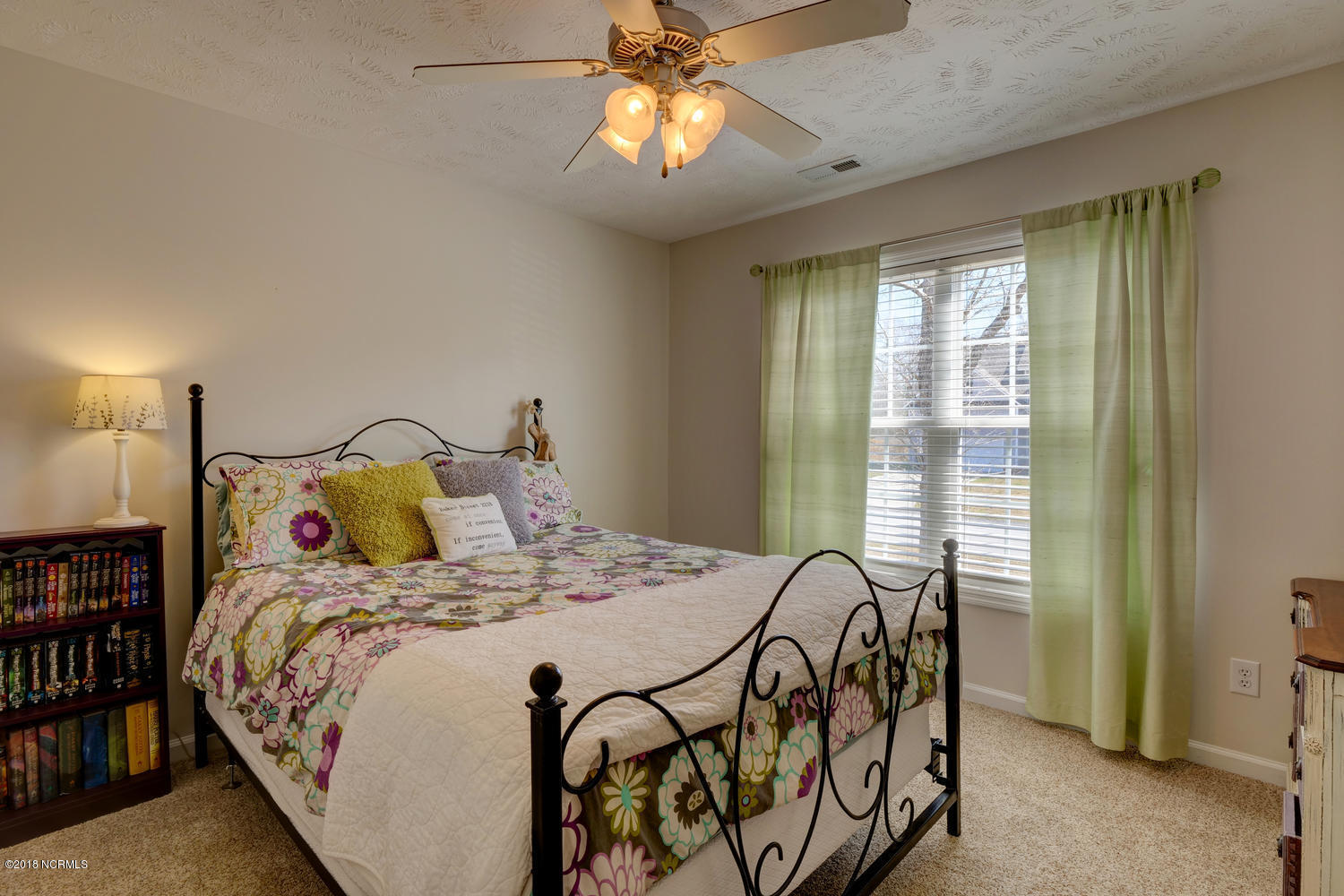 220 Middle Ridge Drive Hubert, NC 28539 - Photo 23 of 30 220 Middle Ridge Dr Hubert NC-large-023-