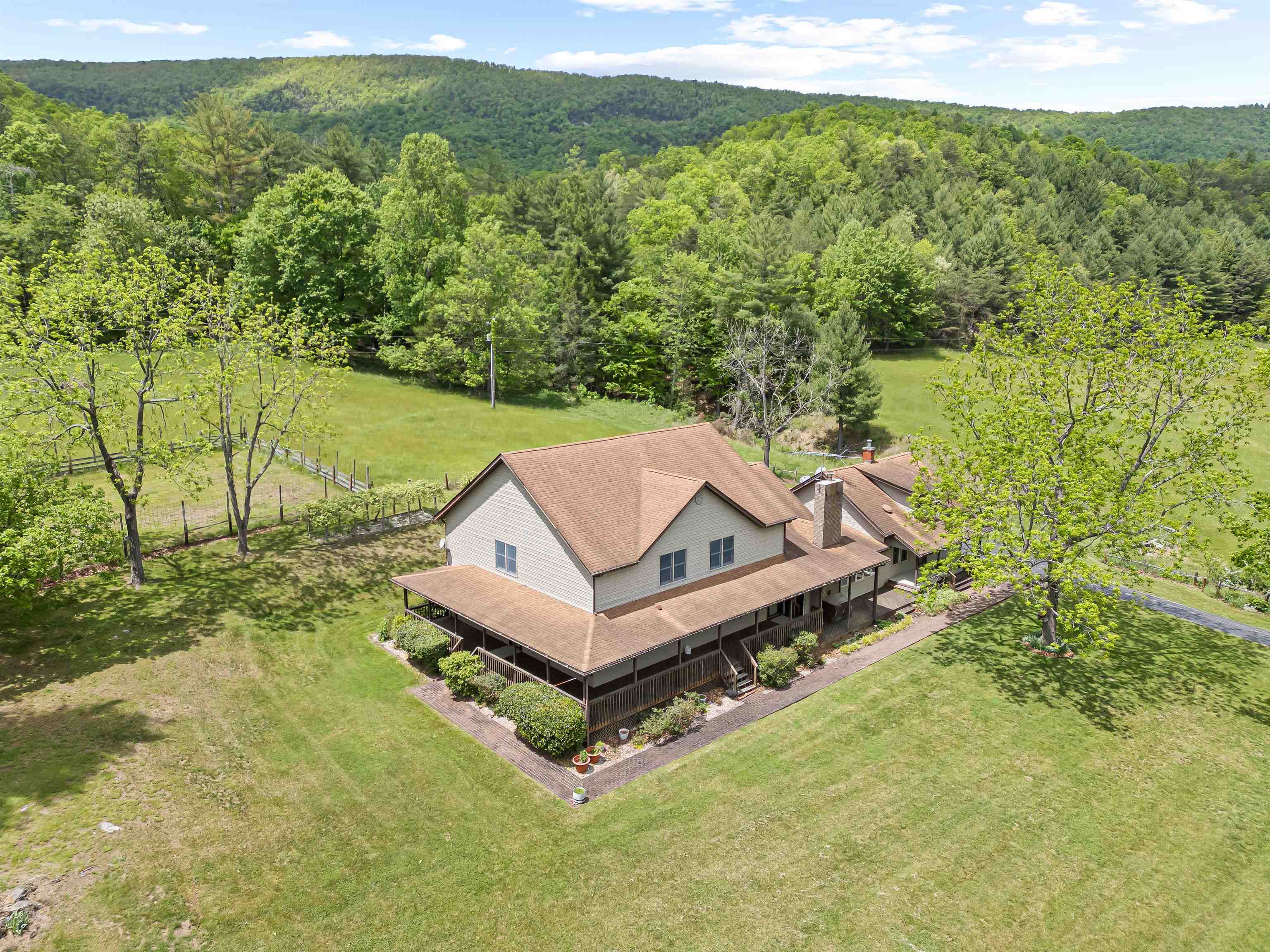 953 Little Creek Road Dublin, VA 24084 - Photo 81 of 124 Gallery Image 81