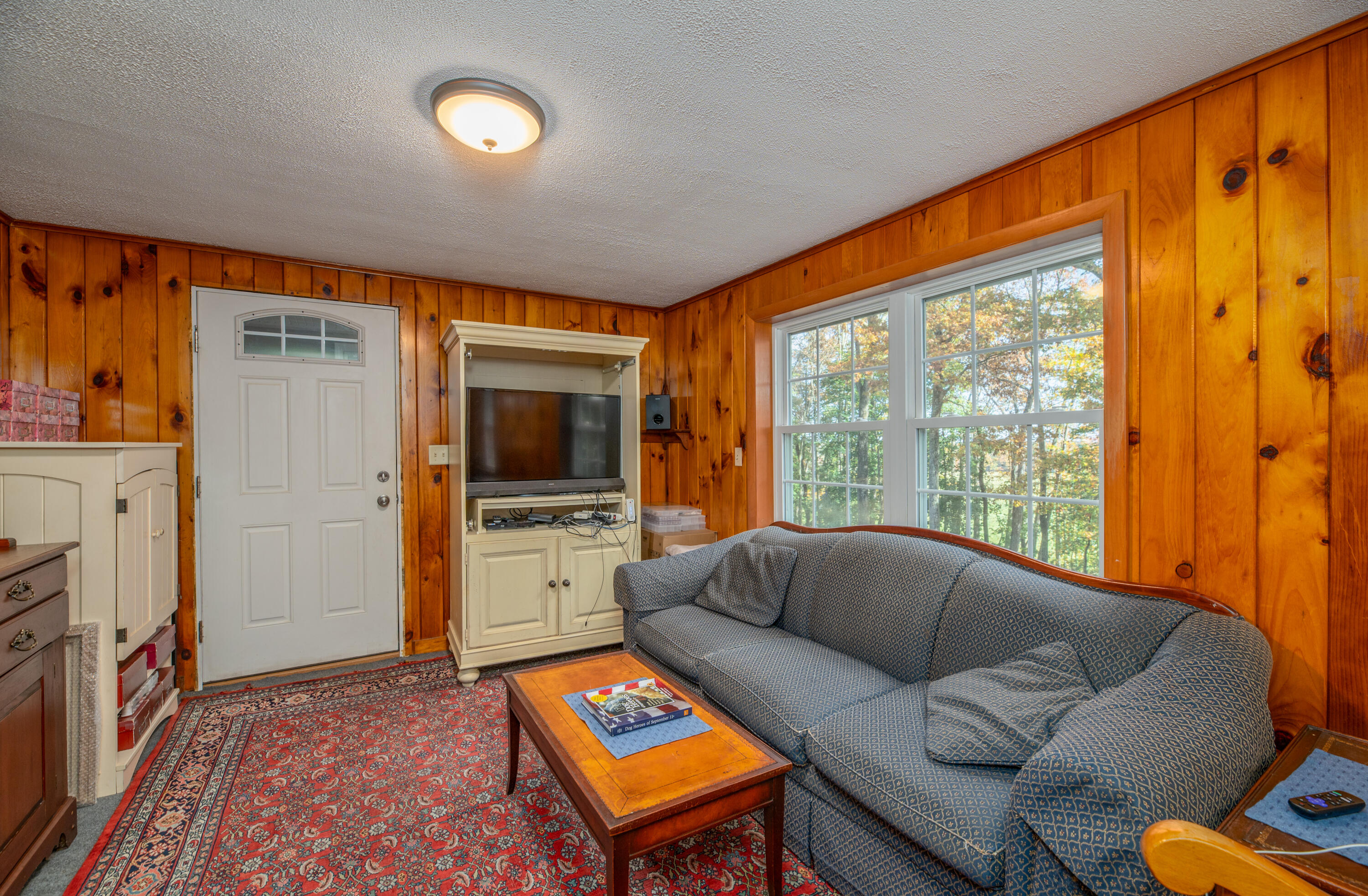17 Methodist Road Westbrook, ME 04092 - Photo 21 of 60 In Law - Living Room