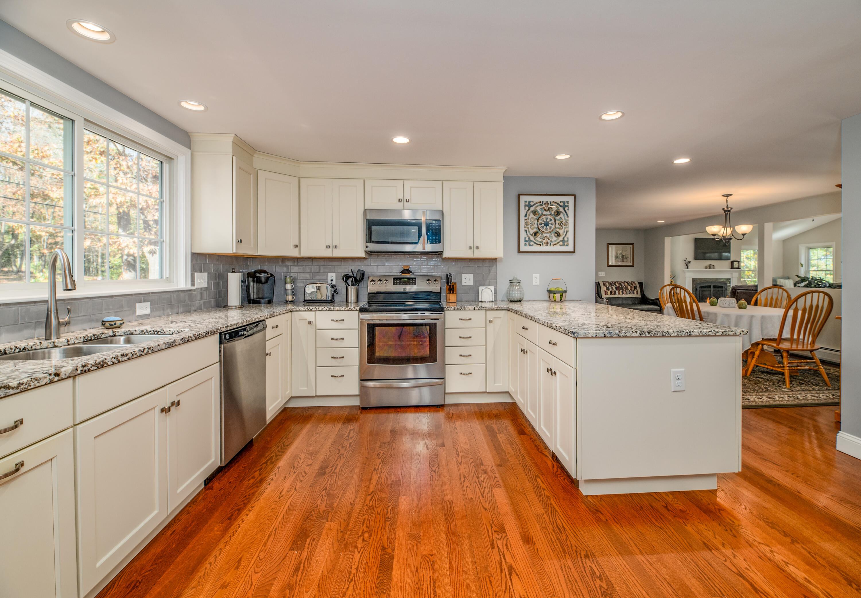 17 Methodist Road Westbrook, ME 04092 - Photo 3 of 60 Kitchen