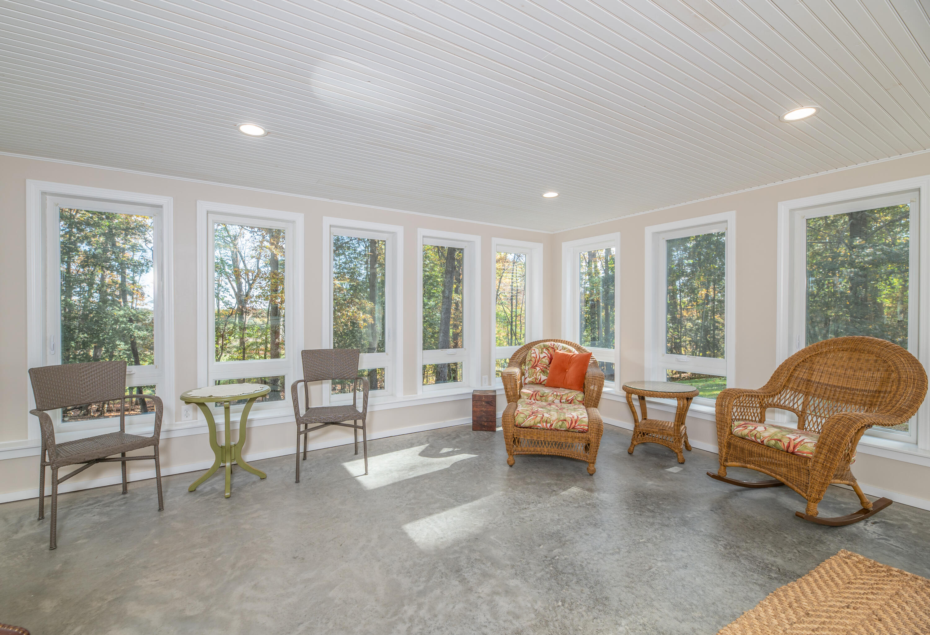 17 Methodist Road Westbrook, ME 04092 - Photo 41 of 60 Sunroom
